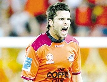 16分大胜！残阵北京末节一波流拒绝爆冷，垫底队硬刚3节后崩盘.