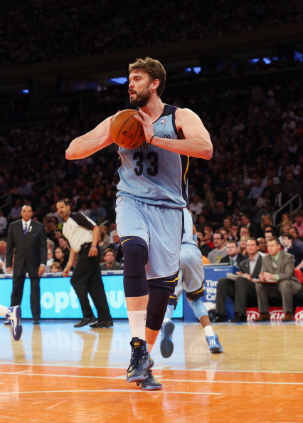 英超：阿申纳2比0击退狼队