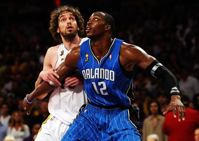 布朗33分广州力克深圳5连胜 同曦送江苏3连败